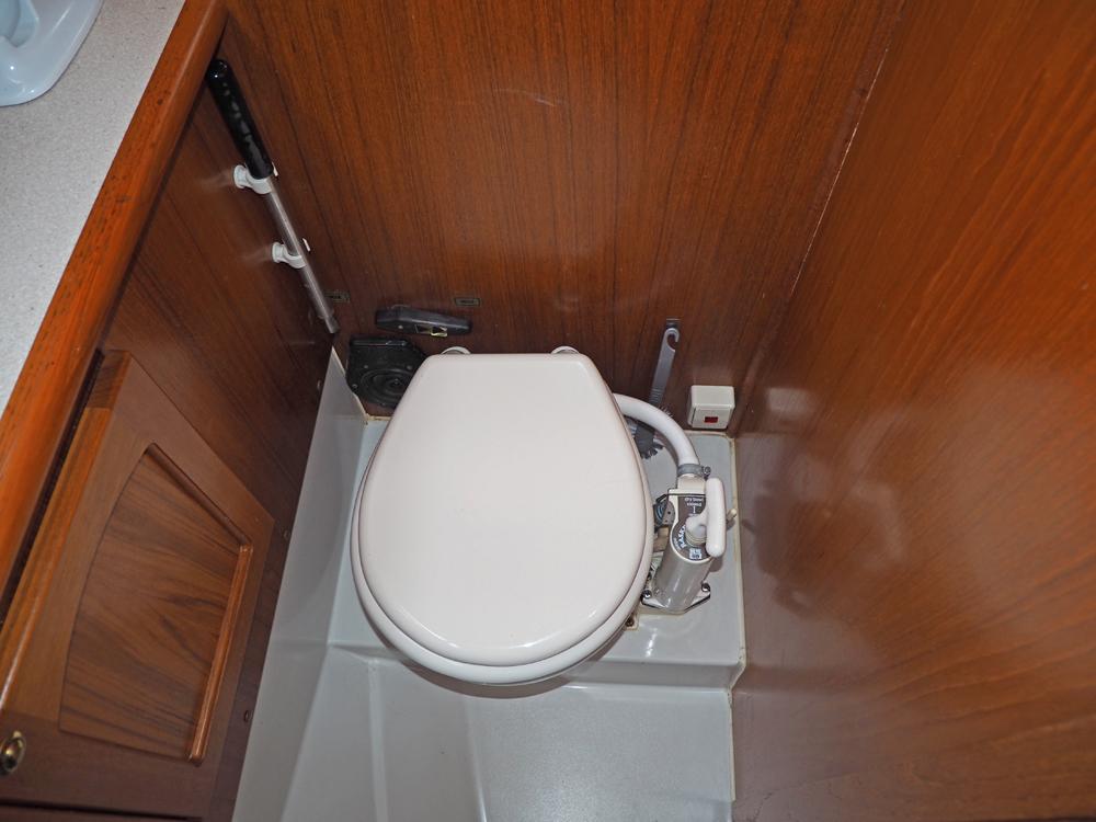 Cabin en avant, H&eacute;bergements